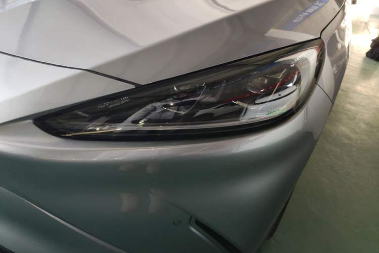 Used ARCFOX Alpha S 2023 735E Forest Edition 160kW Left Front Headlight