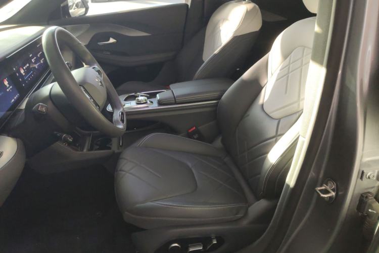 Used ARCFOX Alpha S 2023 735E Forest Edition 160kW Left Front Seat