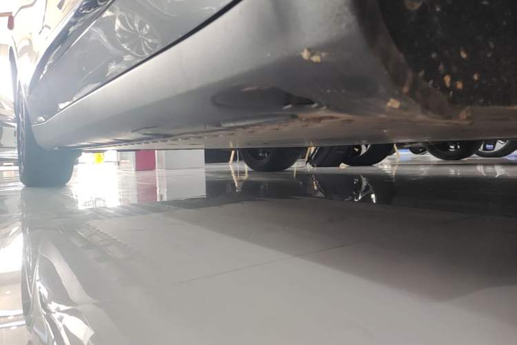 Used ARCFOX Alpha S 2023 735E Forest Edition 160kW Right Side Sill