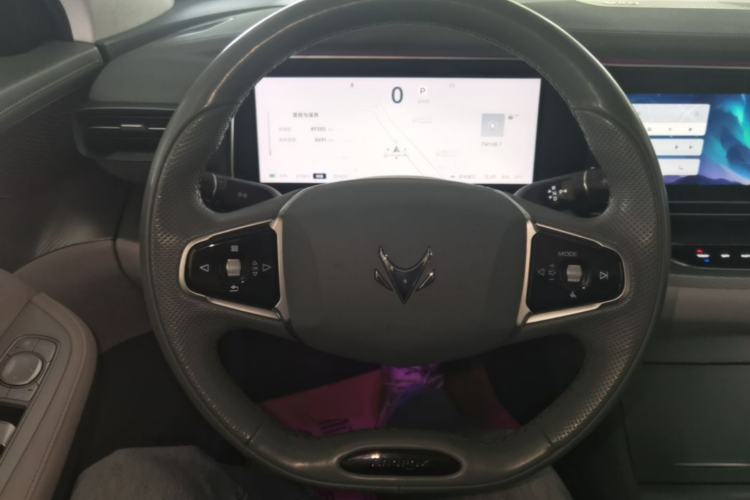 Used ARCFOX Alpha S 2023 735E+ Forest Edition 160kW Steering Wheel