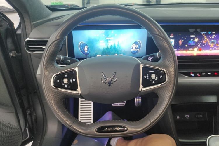 Used ARCFOX Alpha S 2023 735E Forest Edition 160kW Steering Wheel