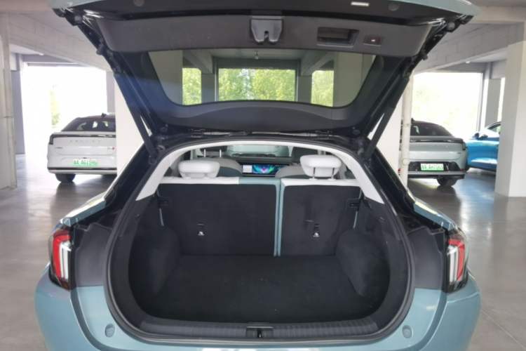 Used ARCFOX Alpha S 2023 735E+ Forest Edition 160kW Trunk
