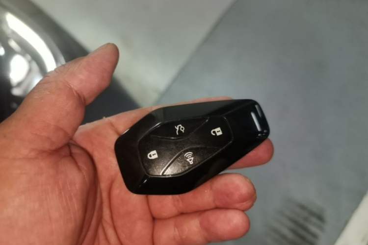 Used ARCFOX Alpha S 2023 650E Forest Edition PRO 175kw Vehicle Key