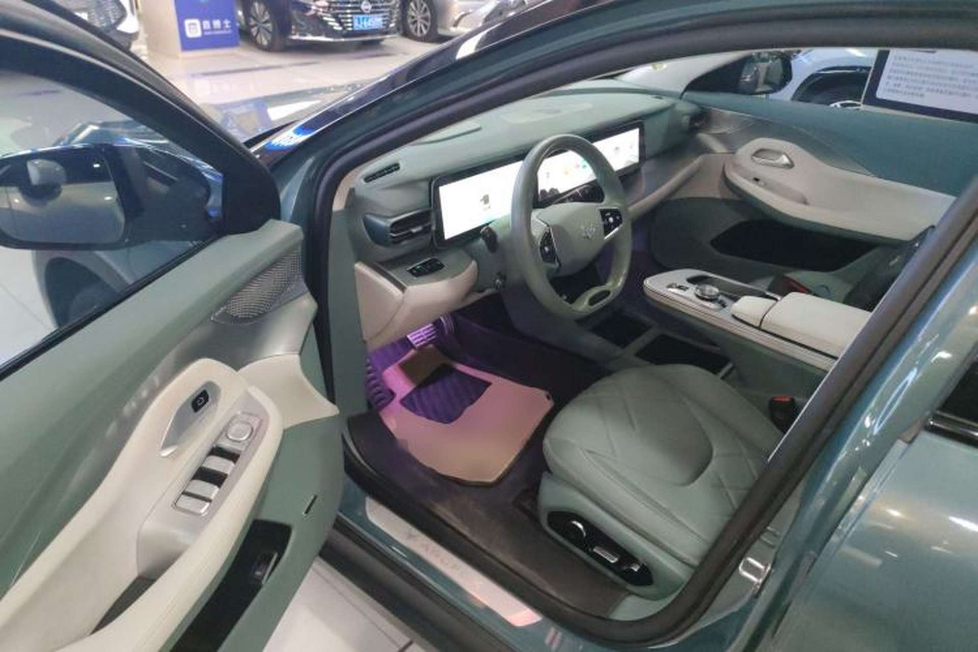 Used ARCFOX Alpha S 2023 735E Forest Edition 160kW Driver Seat