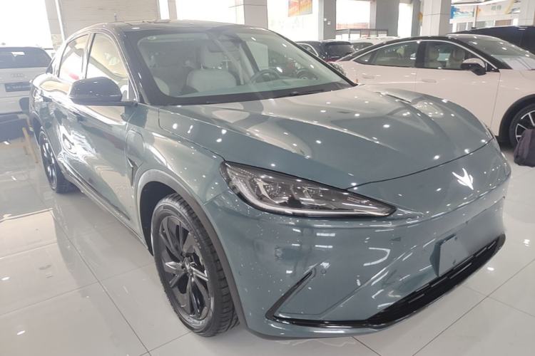 Used ARCFOX Alpha S 2023 735E+ Forest Edition 160kW Front Right 45 Deg
