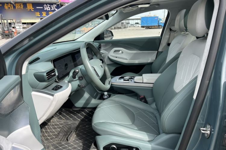 Used ARCFOX Alpha S 2023 735E+ Forest Edition 160kW Interior 3