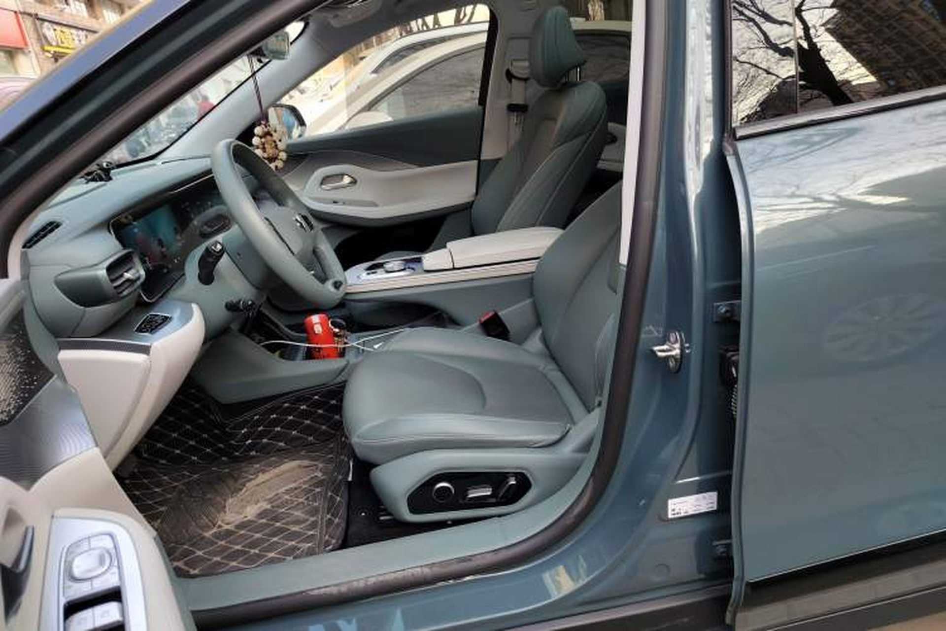 Used ARCFOX Alpha S 2023 525E Forest Edition 160kW Left Front Seat