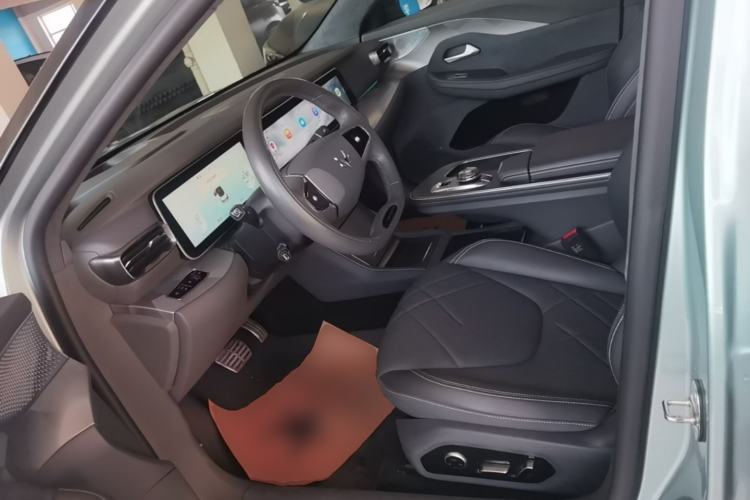 Used ARCFOX Alpha S 2023 735E+ Forest Edition 160kW Left Front Seat