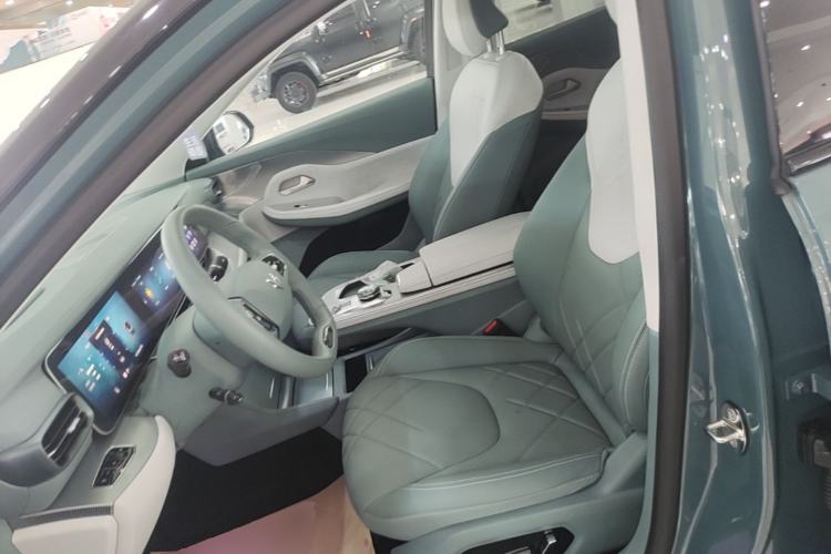 Used ARCFOX Alpha S 2023 735E+ Forest Edition 160kW Left Front Seat