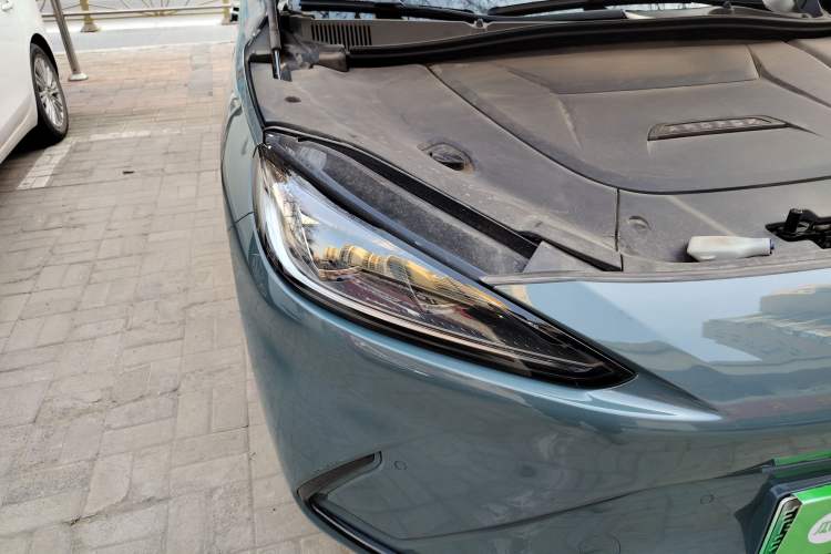 Used ARCFOX Alpha S 2023 525E Forest Edition 160kW Right Front Headlight