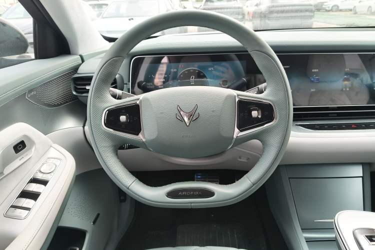 Used ARCFOX Alpha S 2023 735E+ Forest Edition 160kW Steering Wheel