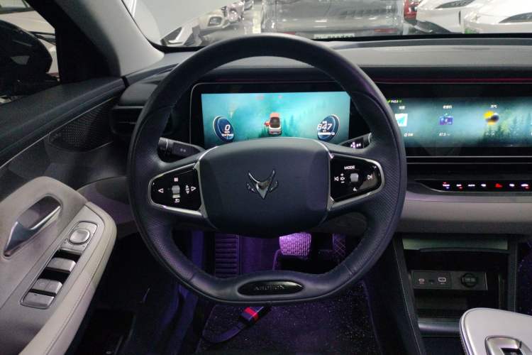 Used ARCFOX Alpha S 2023 650E Forest Edition PRO 175kw Steering Wheel