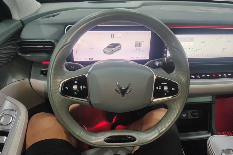 Used ARCFOX Alpha S 2023 735E+ Forest Edition 160kW Steering Wheel