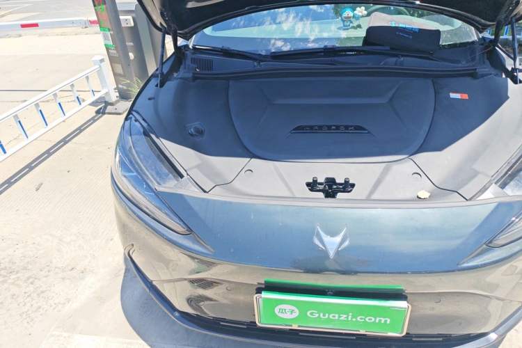 Used ARCFOX Alpha S 2023 603D Forest Edition 320kW Engine Bay Right