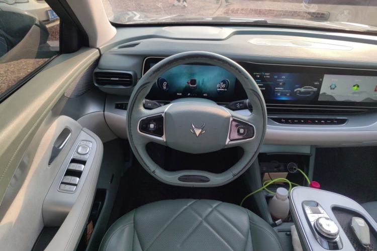 Used ARCFOX Alpha S 2023 735E Forest Edition 160kW Steering Wheel