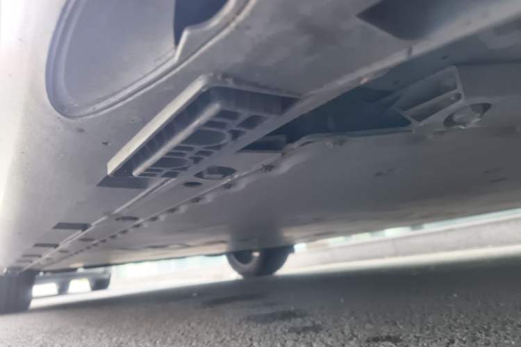Used ARCFOX Alpha S 2023 735E+ Forest Edition 175kW Chassis Front Right