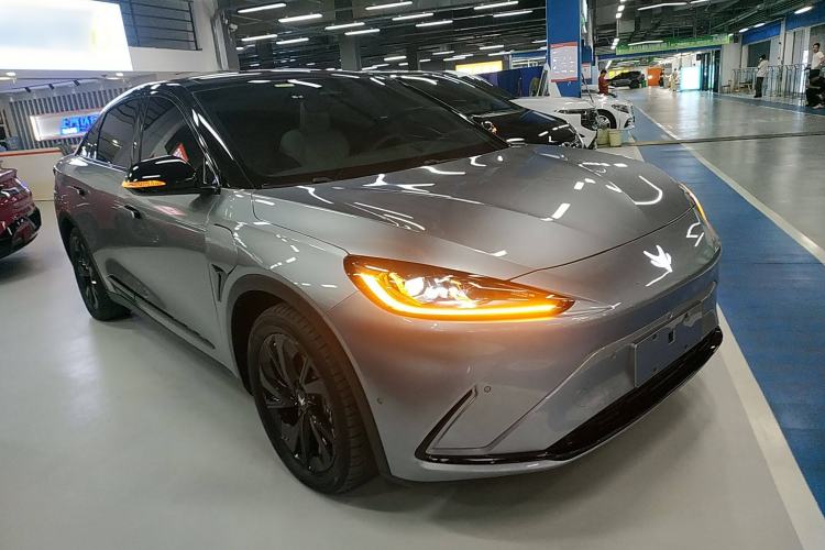 Used ARCFOX Alpha S 2023 735E+ Forest Edition 160kW Exterior 2