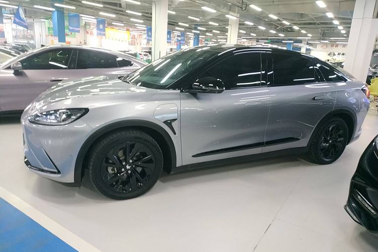 Used ARCFOX Alpha S 2023 735E+ Forest Edition 160kW Exterior 3