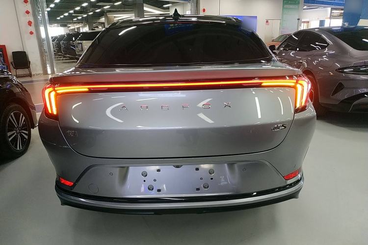 Used ARCFOX Alpha S 2023 735E+ Forest Edition 160kW Exterior 4