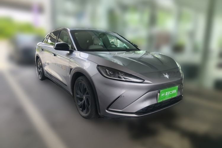 Used ARCFOX Alpha S 2023 735E+ Forest Edition 175kW Front Right 45 Deg