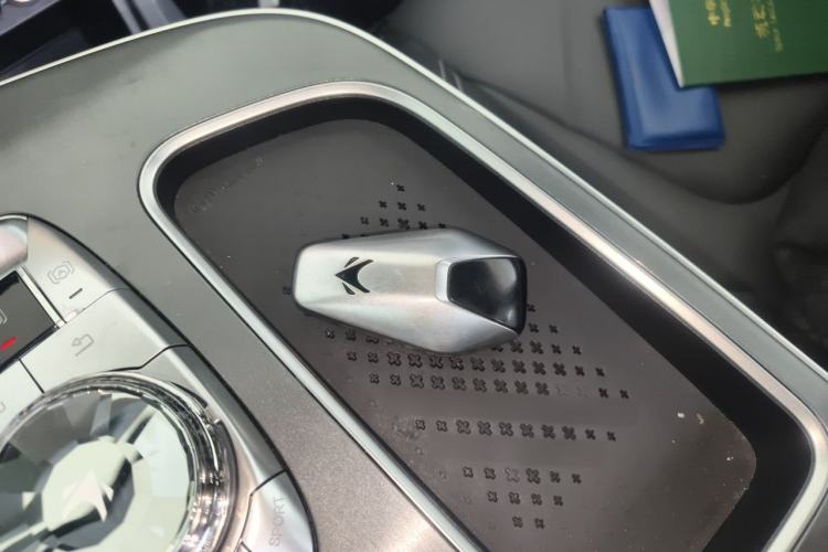 Used ARCFOX Alpha S 2023 735E+ Forest Edition 175kW Interior 1