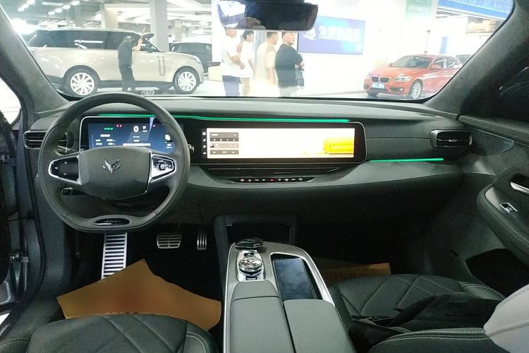 Used ARCFOX Alpha S 2023 735E+ Forest Edition 160kW Interior 2