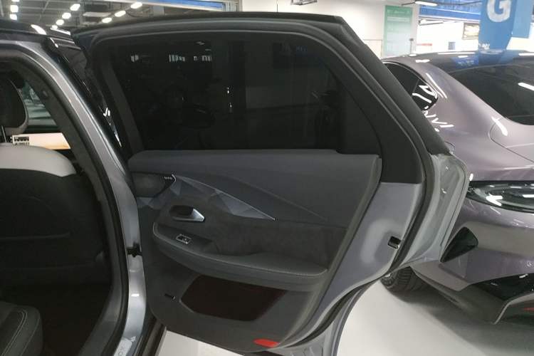 Used ARCFOX Alpha S 2023 735E+ Forest Edition 160kW Interior 6