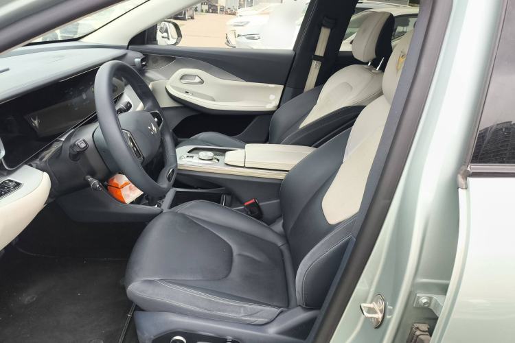 Used ARCFOX Alpha S 2023 525E Forest Edition 175kW Left Front Seat