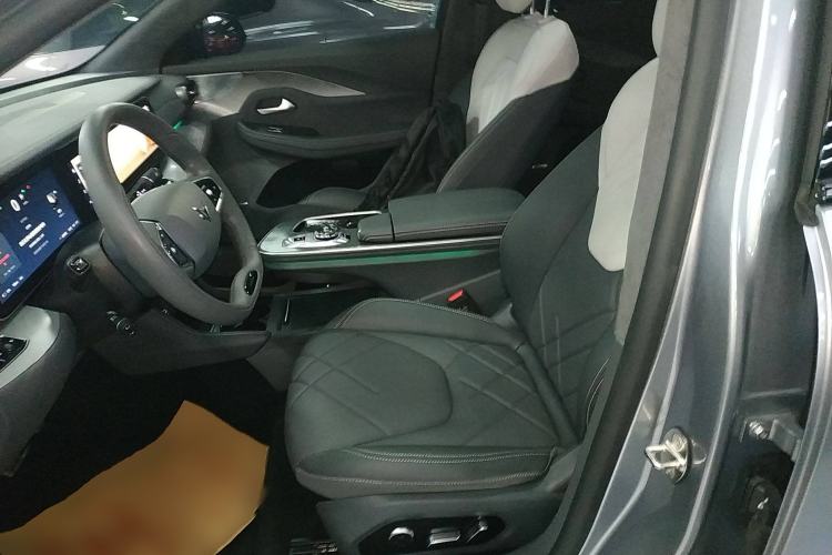 Used ARCFOX Alpha S 2023 735E+ Forest Edition 160kW Left Front Seat