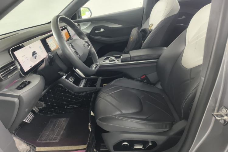 Used ARCFOX Alpha S 2023 735E+ Forest Edition 175kW Left Front Seat