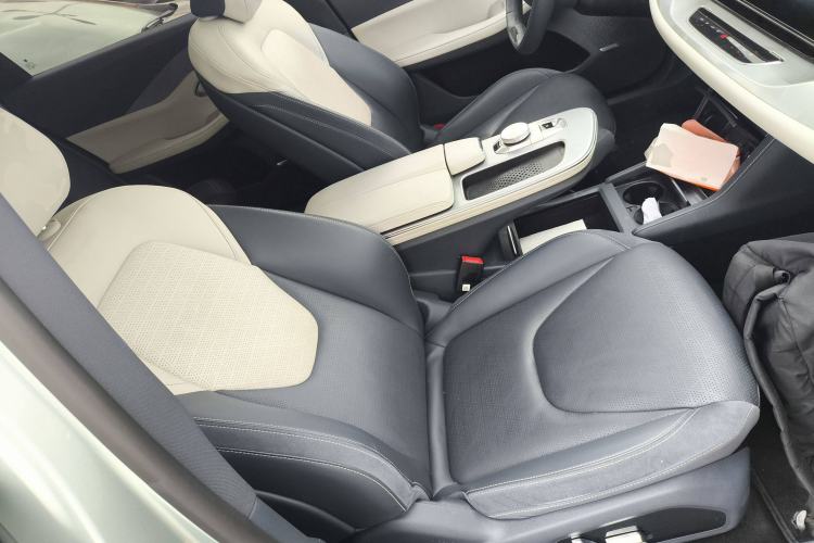 Used ARCFOX Alpha S 2023 525E Forest Edition 175kW Right Front Seat