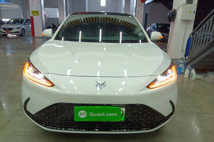 Used ARCFOX Alpha S 2023 525 Forest Edition 175kW Exterior 1
