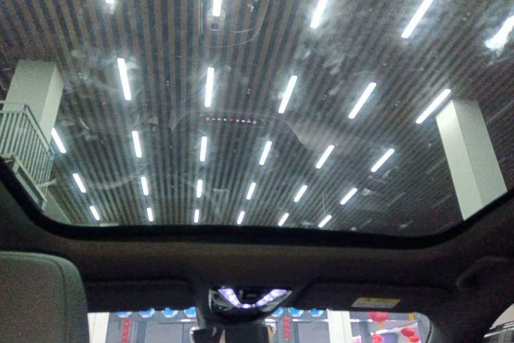 Used ARCFOX Alpha S 2023 525 Forest Edition 175kW Headliner