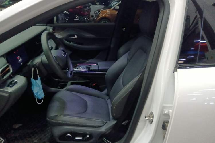 Used ARCFOX Alpha S 2023 525 Forest Edition 175kW Left Front Seat