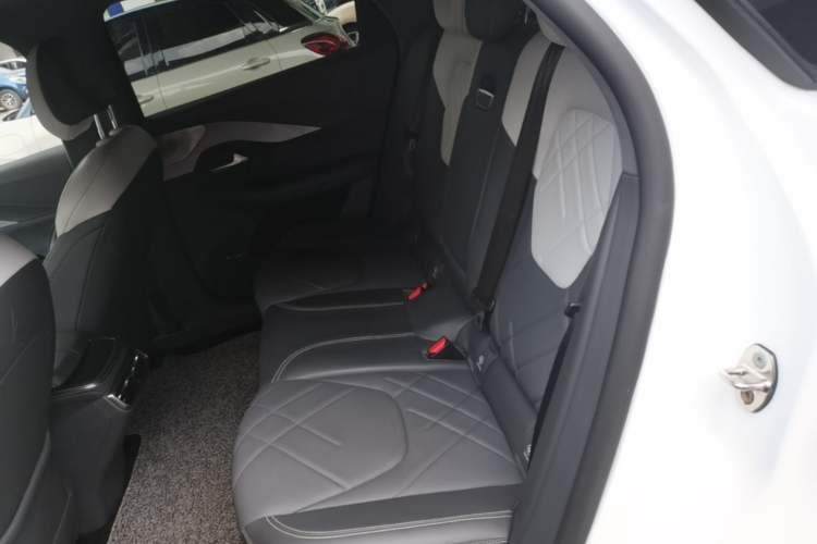 Used ARCFOX Alpha S 2023 735E+ Forest Edition 160kW Left Rear Seat