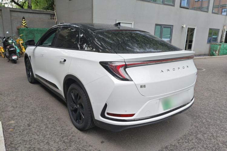 Used ARCFOX Alpha S 2023 735E+ Forest Edition 160kW Rear Left 45 Deg