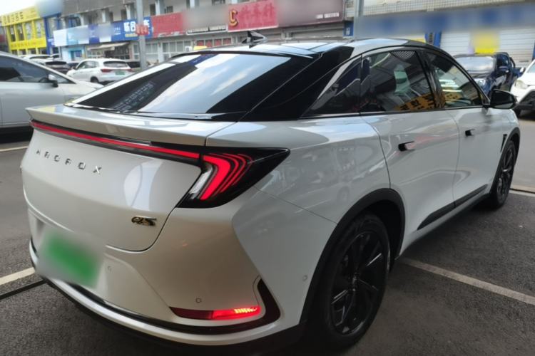 Used ARCFOX Alpha S 2023 735E+ Forest Edition 160kW Rear Right 45 Deg