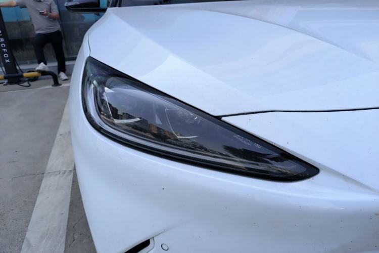 Used ARCFOX Alpha S 2023 650E Forest Edition PRO 175kw Right Front Headlight