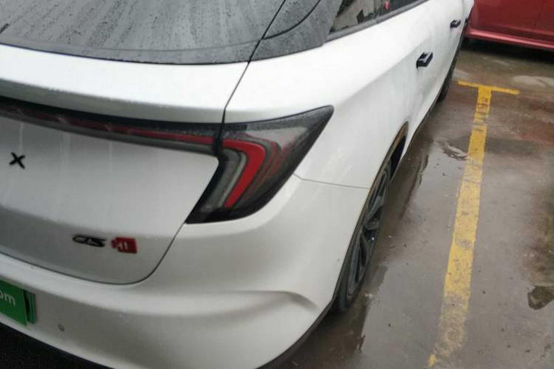 Used ARCFOX Alpha S 2023 Pioneer Edition Right Rear Taillight
