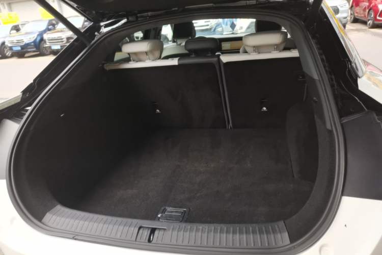 Used ARCFOX Alpha S 2023 735E+ Forest Edition 160kW Trunk