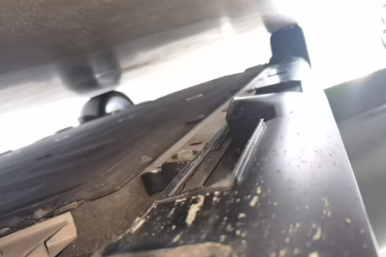 Used ARCFOX Alpha S 2024 Pioneer Edition PRO Right Side Sill