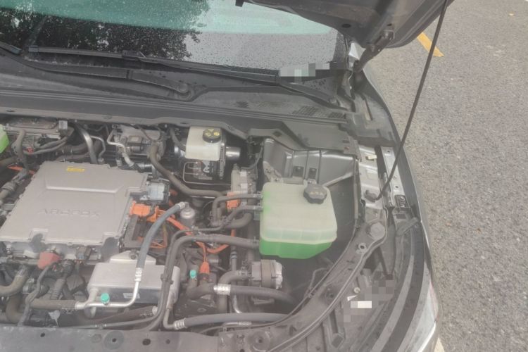 Used ARCFOX Alpha S5 2024 560MAX 185kW Engine Bay Left