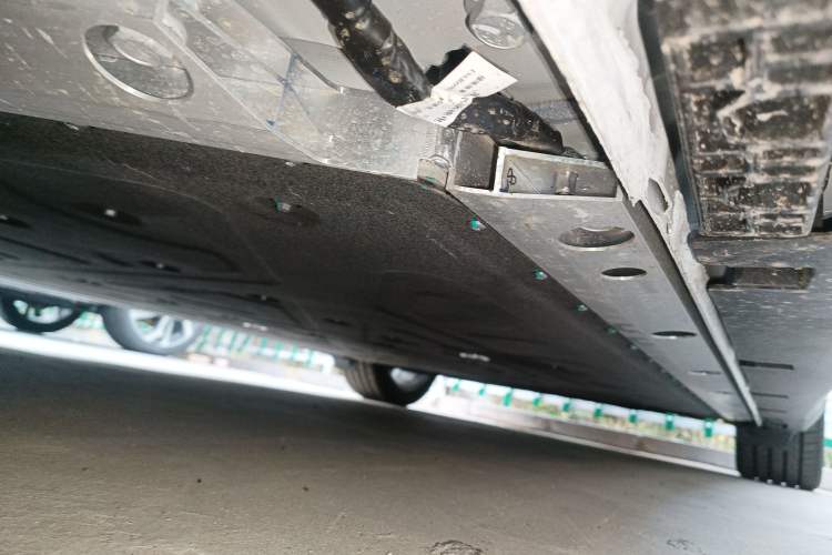 Used ARCFOX Alpha S5 2025 Facelifted 560MAX 185kW Chassis Front Left