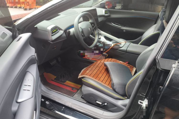 Used ARCFOX Alpha S5 2024 560MAX 185kW Driver Seat