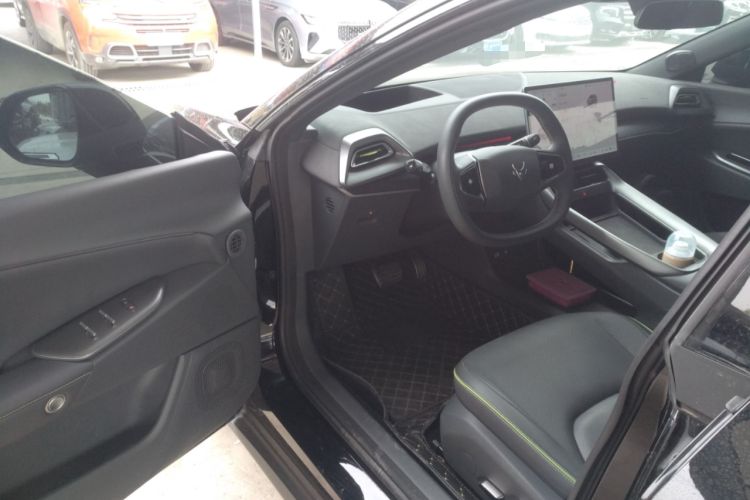 Used ARCFOX Alpha S5 2024 560MAX 185kW Driver Seat