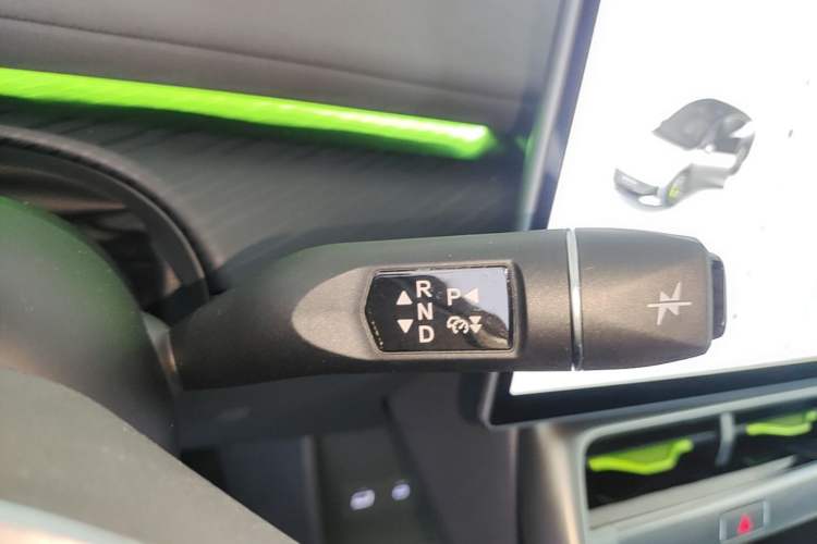 Used ARCFOX Alpha S5 2024 560MAX 185kW Gear Lever