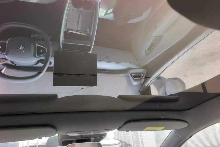 Used ARCFOX Alpha S5 2024 708MAX 200kW Headliner