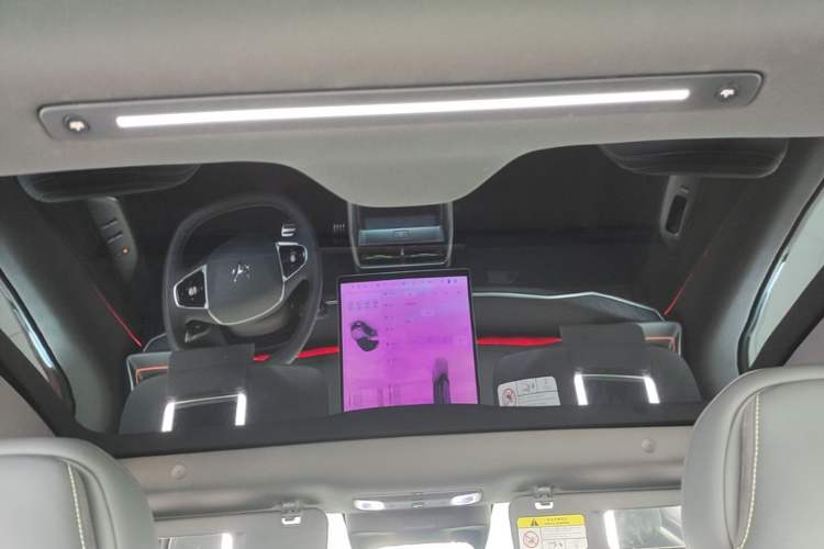 Used ARCFOX Alpha S5 2024 560MAX 185kW Headliner