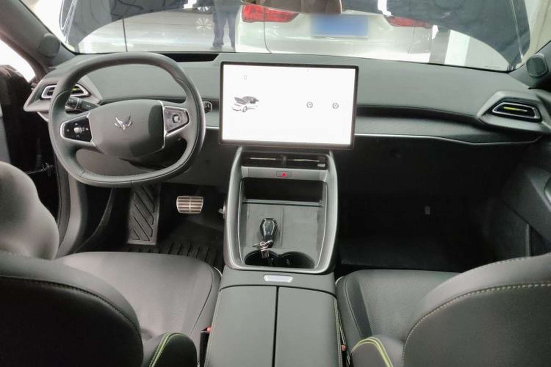 Used ARCFOX Alpha S5 2024 560MAX 185kW Interior 2