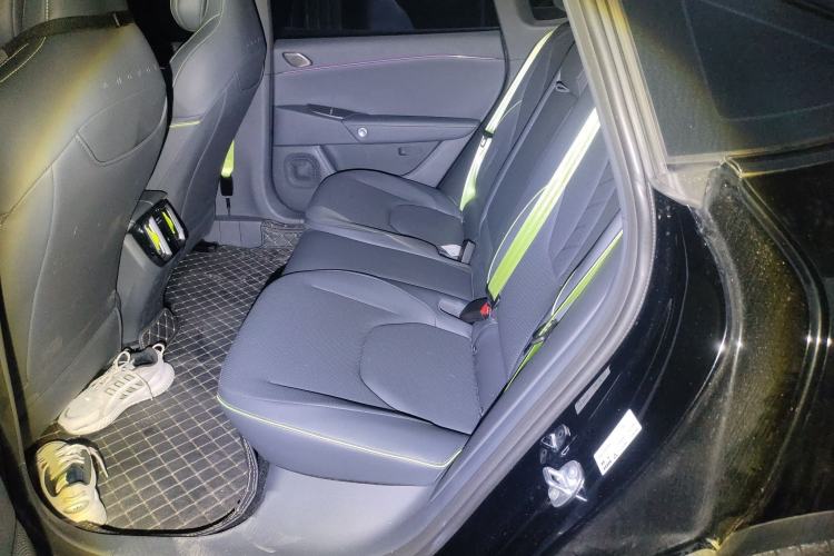 Used ARCFOX Alpha S5 2024 560MAX 185kW Interior 4